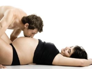 Позы для занятий любовью во время беременности