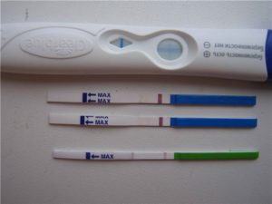 Может ли перед месячными быть положительный тест на беременность