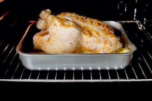 Можно ли кормящей маме курицу запеченную в духовке
