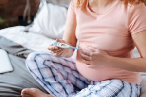 Озноб при беременности без температуры на поздних сроках беременности