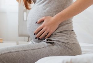 Покалывание внизу живота на 6 неделе беременности